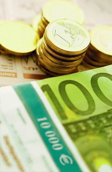 Notas Moedas Euros — Fotografia de Stock