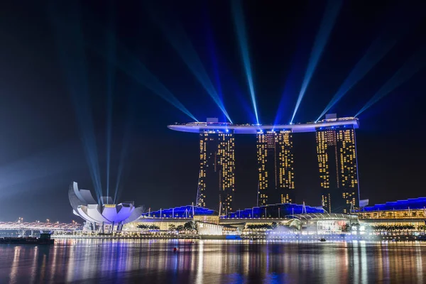 Marina Bay Sands Hotel Ночью Сингапур — стоковое фото