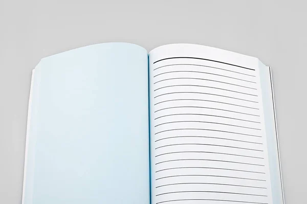 Abrir Notebook Sobre Fundo Branco — Fotografia de Stock
