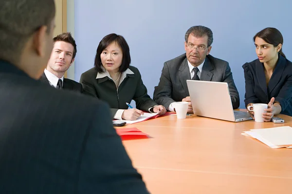 Empresários Uma Reunião — Fotografia de Stock