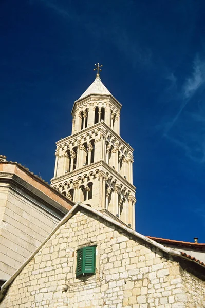 Glockenturm Des Diokletianspalastes Gespalten — Stockfoto