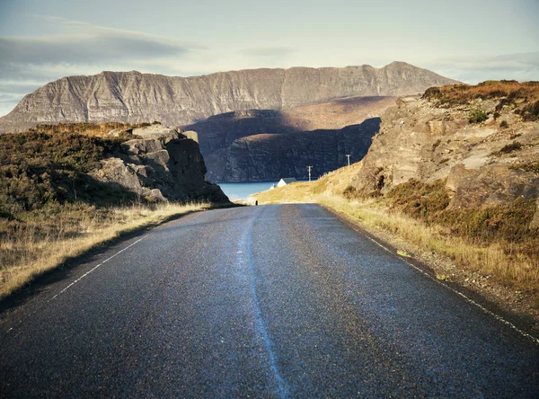 Vista Carretera Rural Las Montañas Assynt Highlands Del Noroeste Escocia — Foto de Stock