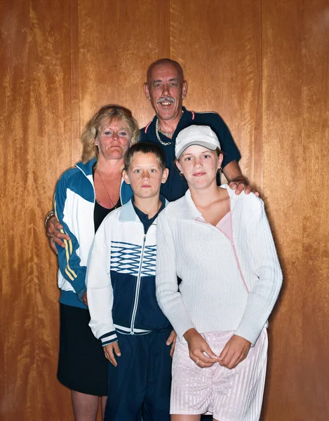 Gruppenporträt Einer Glücklichen Familie — Stockfoto