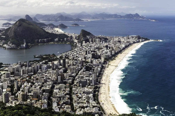 Ipanema a Leblon z Pedra dois Irmaos, Rio de Janeiro, Brazílie — Stock fotografie