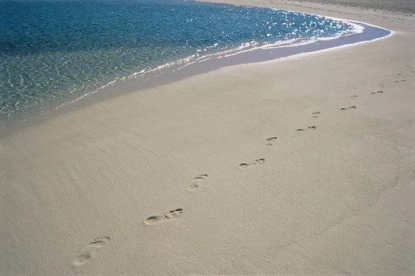 Ślady Stóp Plaży — Zdjęcie stockowe