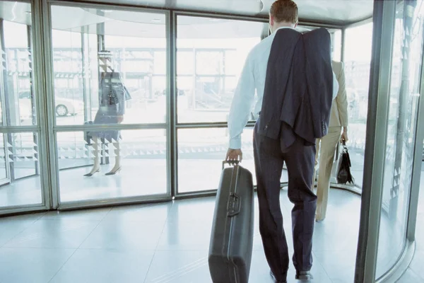 Knappe Jonge Zakenman Terminal Luchthaven — Stockfoto