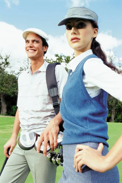 Mann Und Frau Spielen Golf — Stockfoto