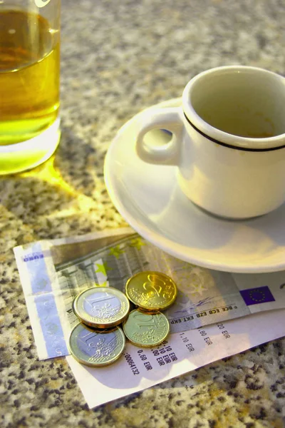 Coffee Euros Table — Stock Photo, Image