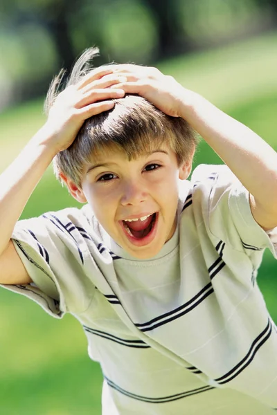 Portret Van Een Jongen Close — Stockfoto