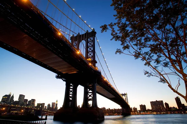 Puente Manhattan Por Noche — Foto de Stock