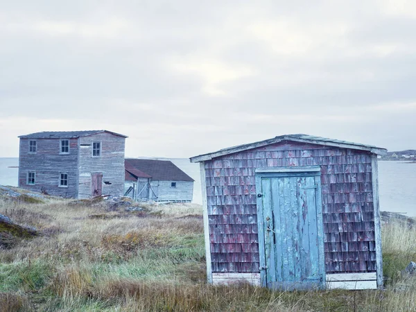 Huts by ocean, Fogo Island, Newfoundland, Canada — Stock Photo, Image