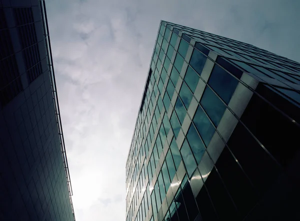 Офисные Здания Облачное Небо — стоковое фото