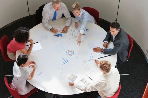 Geschäftskollegen Arbeiten Zusammen Besprechungsraum Blick Aus Dem Hohen Winkel — Stockfoto