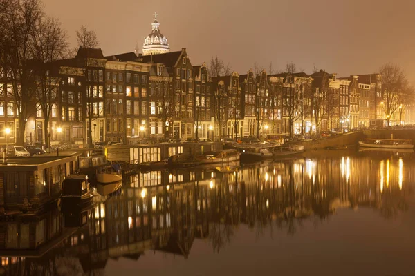 Waalseilandsgracht Ile Sint Nicolaasbasiliek Aziz Nicholas Bazilikası Amsterdam Hollanda — Stok fotoğraf