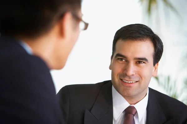 Business Colleagues Talk Lobby — Stock Photo, Image