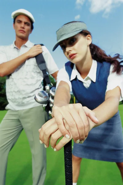 Hombre Mujer Jugando Golf —  Fotos de Stock