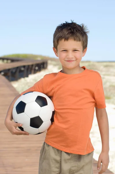 Futbolcu Çocuk — Stok fotoğraf