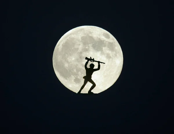 Toy Soldier Full Moon — Stock Photo, Image