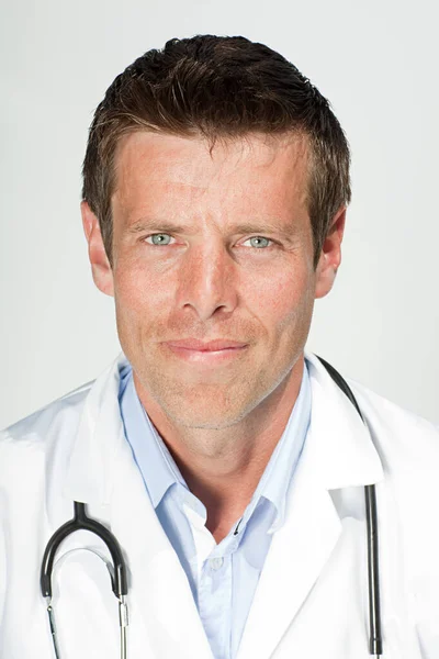 男性医師の肖像 — ストック写真