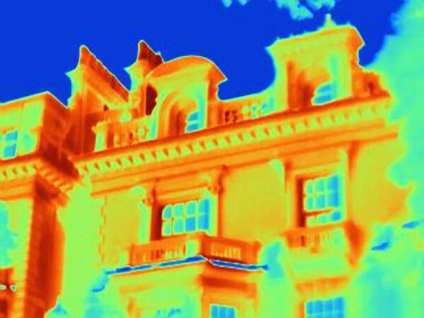 Thermal image of ornate building