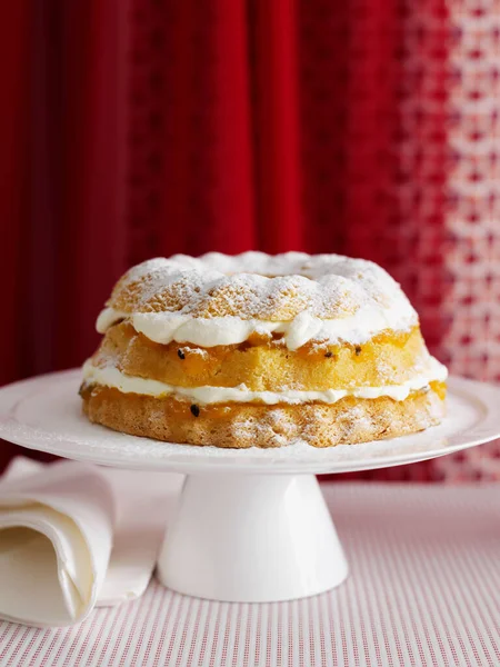 Schotel Van Gelaagde Spons Cake — Stockfoto