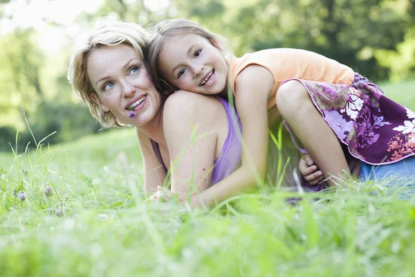 Mother Daughter Playing — Stock Photo, Image