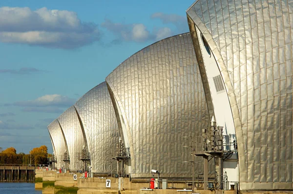 Güneşli Bir Günde Thames Bariyeri — Stok fotoğraf