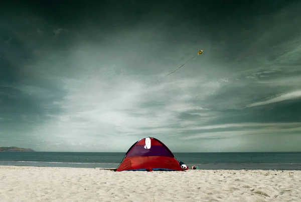 Tente sur une plage — Photo