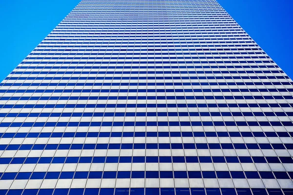 Edificio Oficinas Moderno Cielo Azul — Foto de Stock