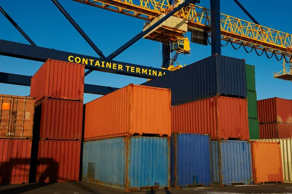 Containers Stapels Aan Bakboord — Stockfoto