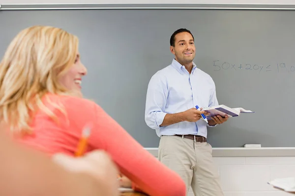 Middelbare School Leraar Door Witte Boord — Stockfoto