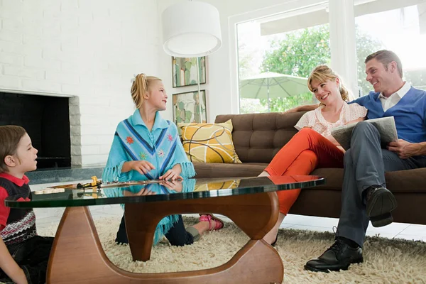 Famille Rétro Intérieur Maison — Photo