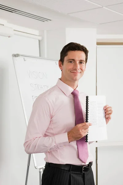 Ein Dozent Mit Einem Lehrbuch — Stockfoto