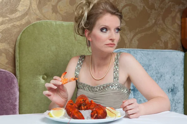 Woman Evening Gown Eating Lobster — Stock Photo, Image