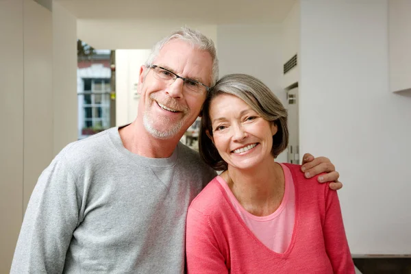 Retrato Una Pareja Madura —  Fotos de Stock