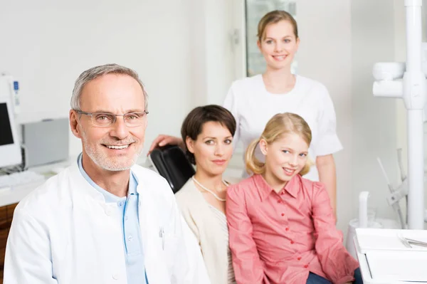 Dentista Pacientes Que Trabajan Hospital — Foto de Stock