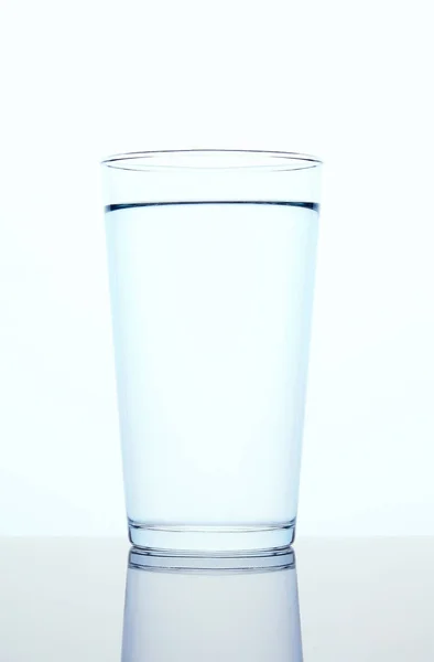 Full glass of water — Stock Photo, Image