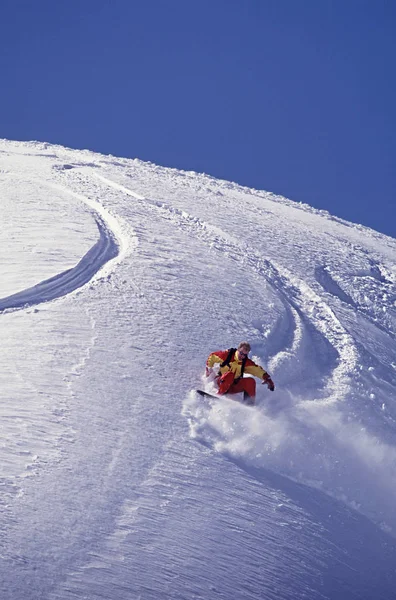 Jovem Snowboarder Braço Shuksan — Fotografia de Stock