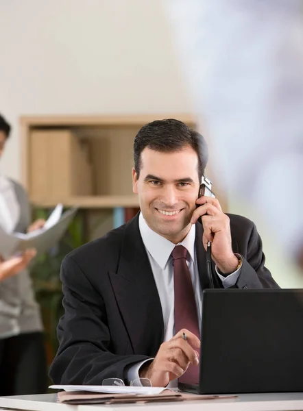 Retrato Hombre Negocios Teléfono — Foto de Stock