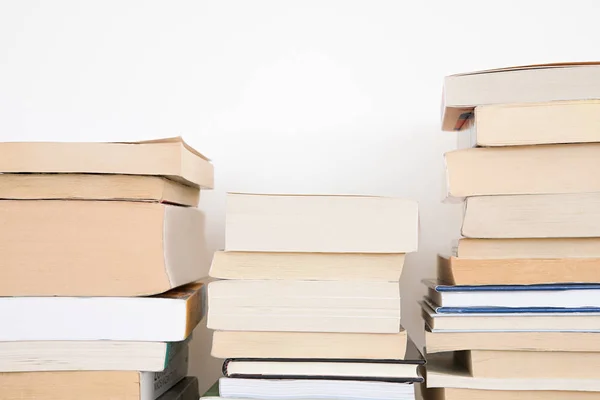 Een stapel boeken. — Stockfoto