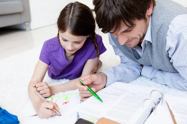 Father Girl Doing Paperwork Close — Stock Photo, Image