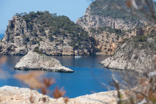 Blick Auf Felsige Küste Ibiza Spanien — Stockfoto