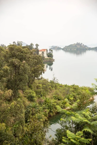 Vista elevada da paisagem do Lago Kivu, Ruanda, África — Fotografia de Stock