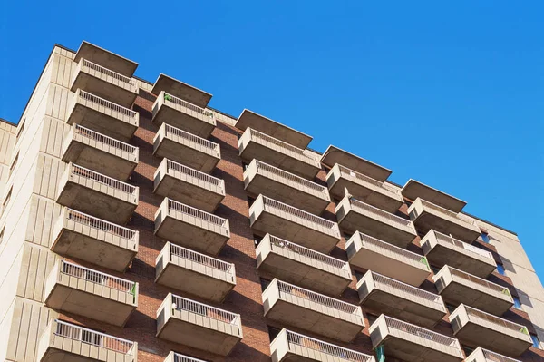 Immeuble Appartements Sur Ciel Bleu — Photo