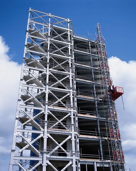 Edificio in corso di erezione — Foto Stock