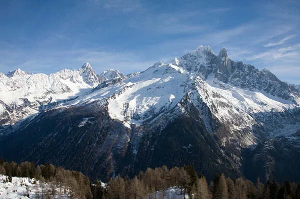 フランスアルプスの山 — ストック写真