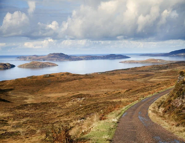 Carretera Vía Única Través Del Paisaje Highland Escocia — Foto de Stock
