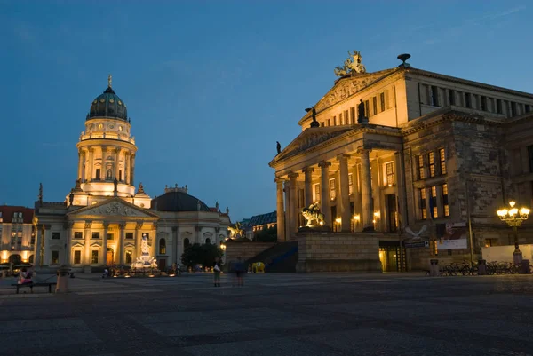 Gendarmenmarkt Berlin Noci — Stock fotografie