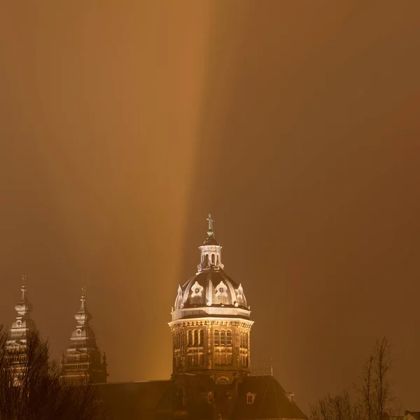 聖ニコラサシリーク 聖ニコラス大聖堂 アムステルダム オランダ — ストック写真