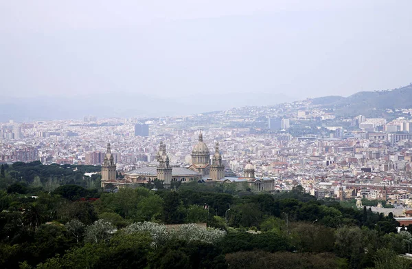 Museu Nacional de Arte da Catalunha e Barcelona — Fotografia de Stock